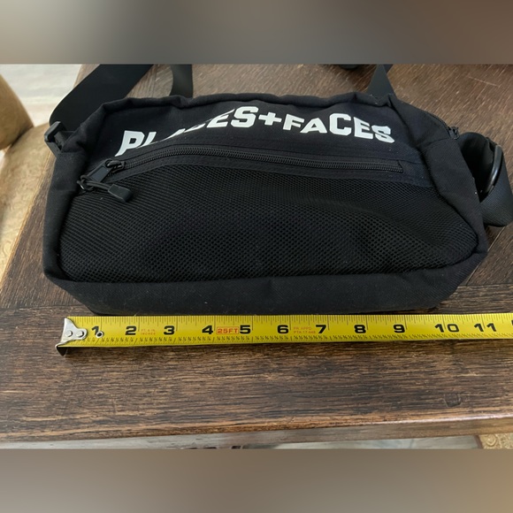 Places + Faces Shoulder Bag Black - Picture 3 of 8